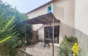 Nice Home In Saint-Laurent-De-La-Cabrerisse